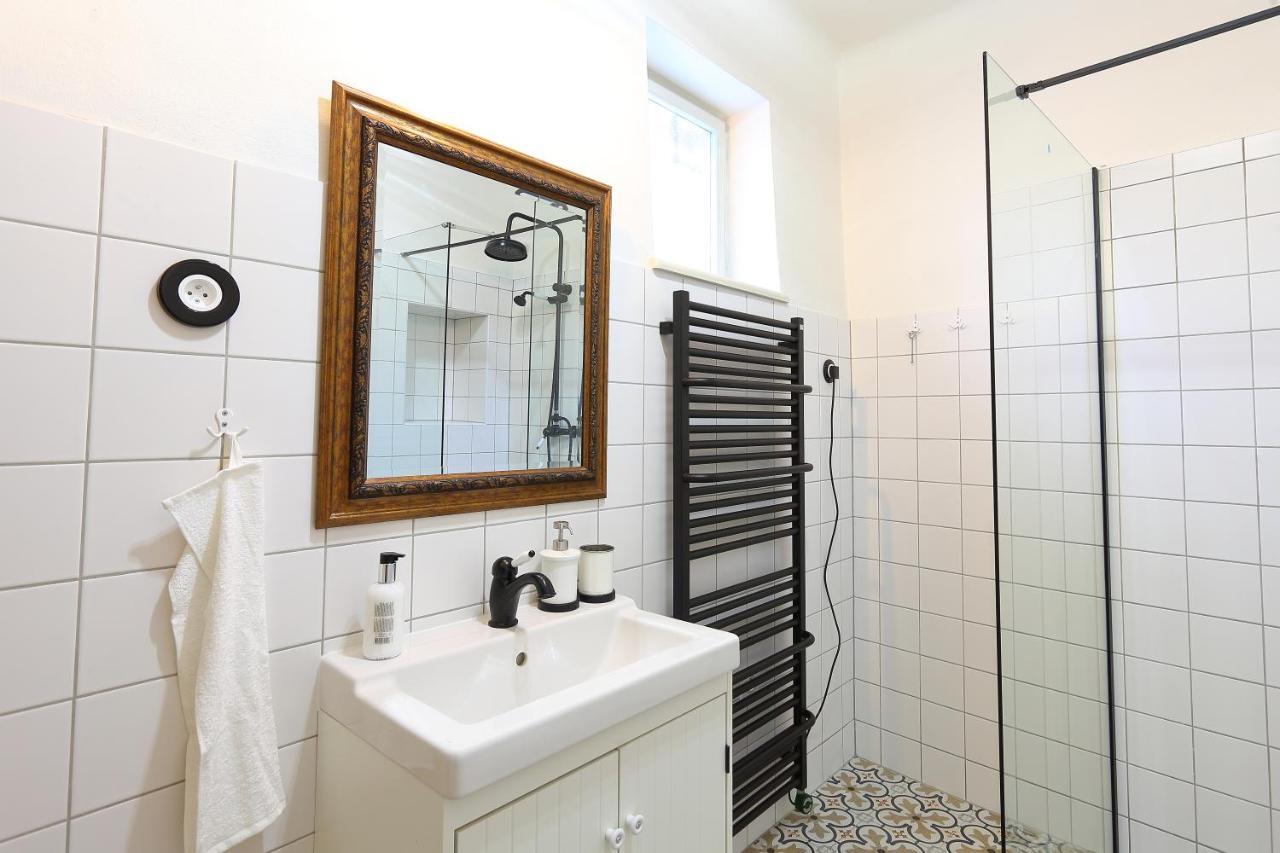 Apartment Lucerna - Dum S Dusi *